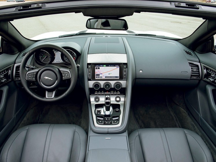 MONTECRISTO Magazine: The Jaguar F-Type Coupe