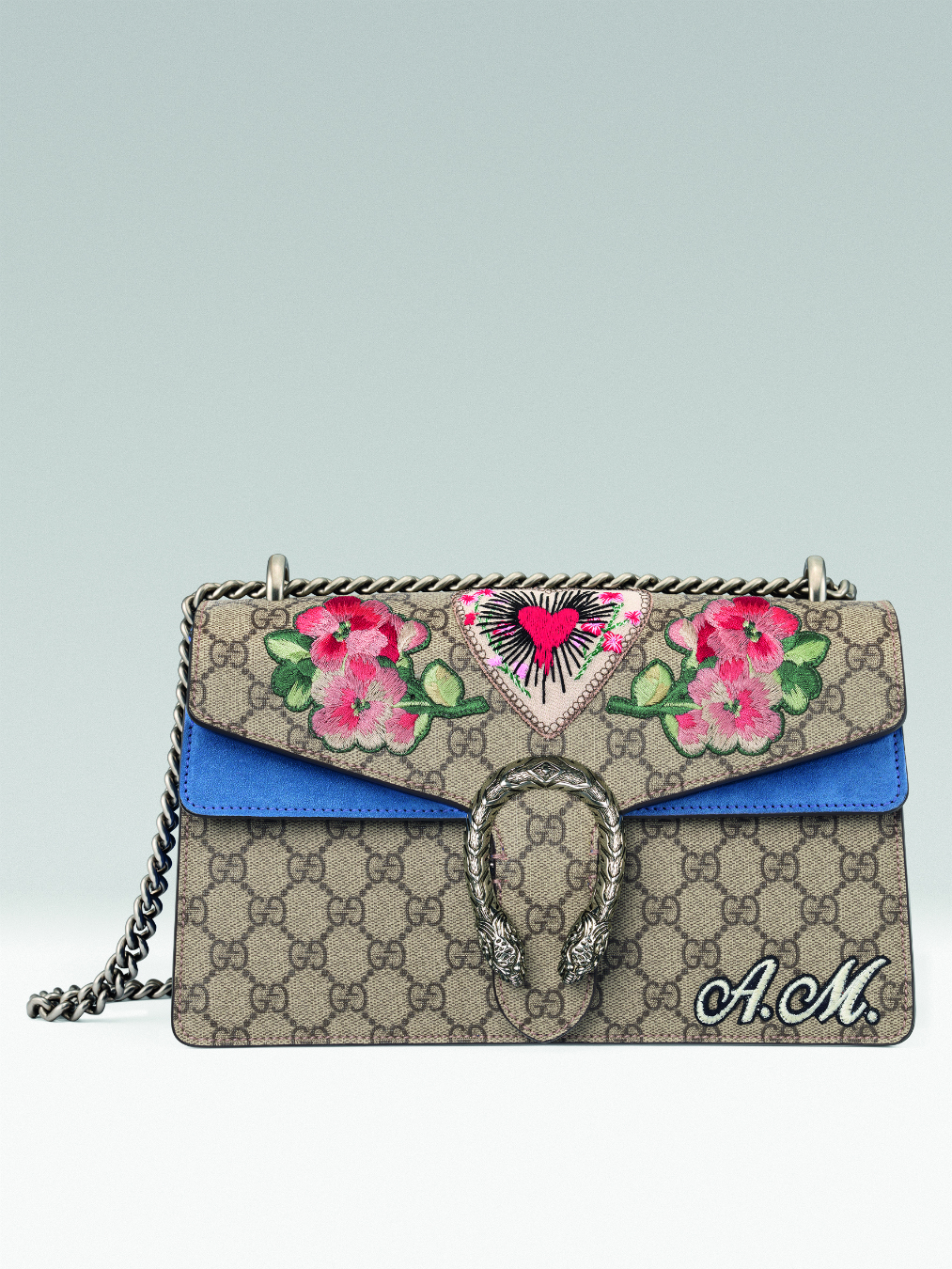 Gucci Dionysus small shoulder bag first impressions and what fits in her 