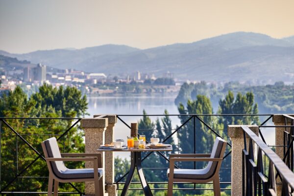 Wine, Sun and Luxury in Portugal