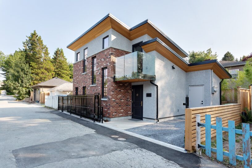 Inside 9 of Vancouver’s Coolest Laneway Houses MONTECRISTO