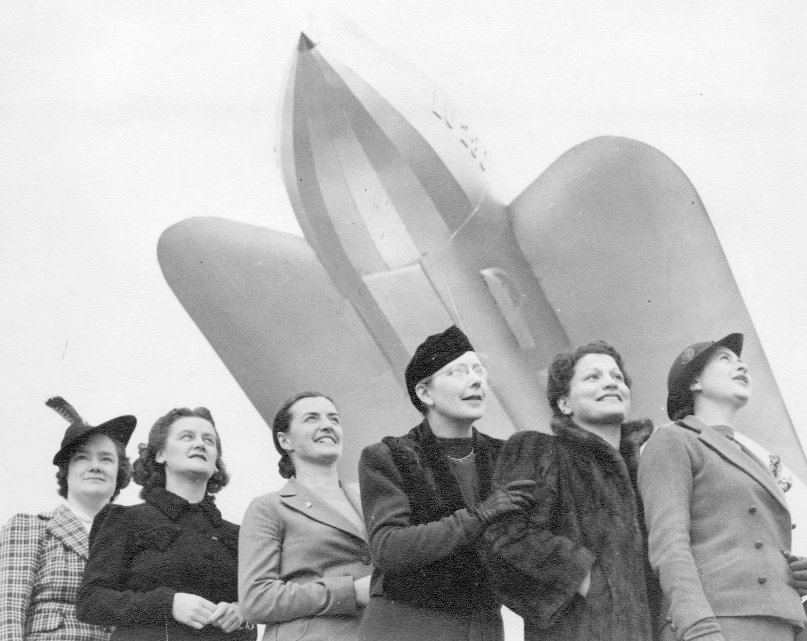 The Flying Seven Canadian pioneering aviators