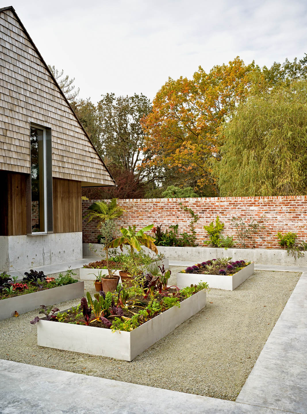 Saanich Farmhouse. Scott & Scott Architects. Photo by Olivia Bull.