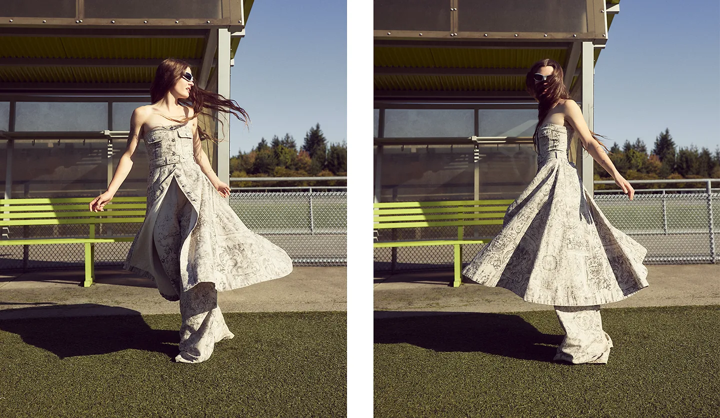 Two photos of Sophia Stel modelling.